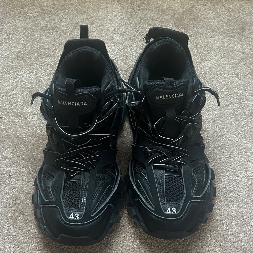 Balenciaga Black Tracks
Size 43
no box 
contact me 901-613-9732